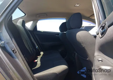 2016 Nissan Sentra S z USA, uszkodzony, nr VIN 3N1AB7APXGY268317